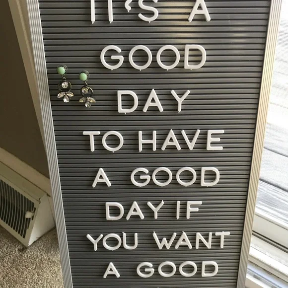 New Anthropologie aged tone pistachio rhinestone earrings mint green statement - Picture 4 of 7